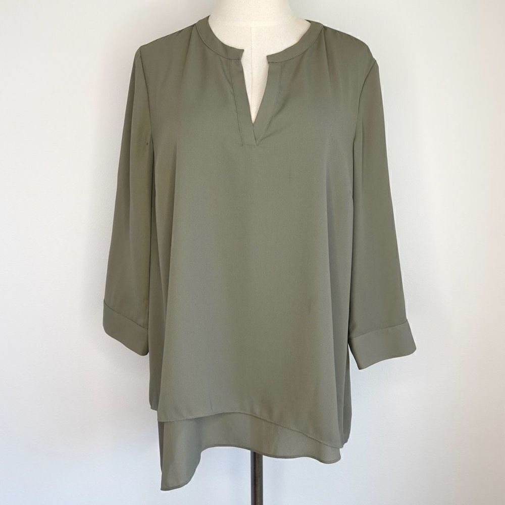 J.Jill Asymmetrical Lightweight Split Neckline Moss Green Chiffon Blouse Sz M